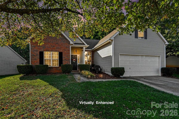 16023 CIRCLEGREEN DR, CHARLOTTE, NC 28273 - Image d3685fe2eaff8652c1ec3c15485c4c44/121004157