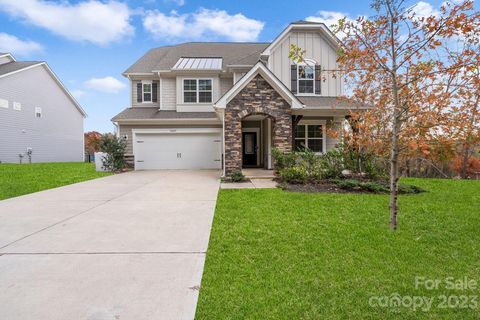 Photo of 18209 Kalabash Road, Charlotte, NC 28278 (MLS # 4088643)