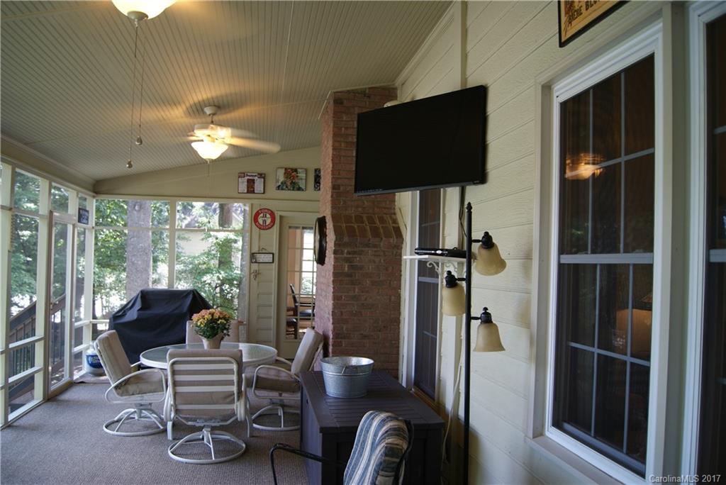 Davis Lake - Residential