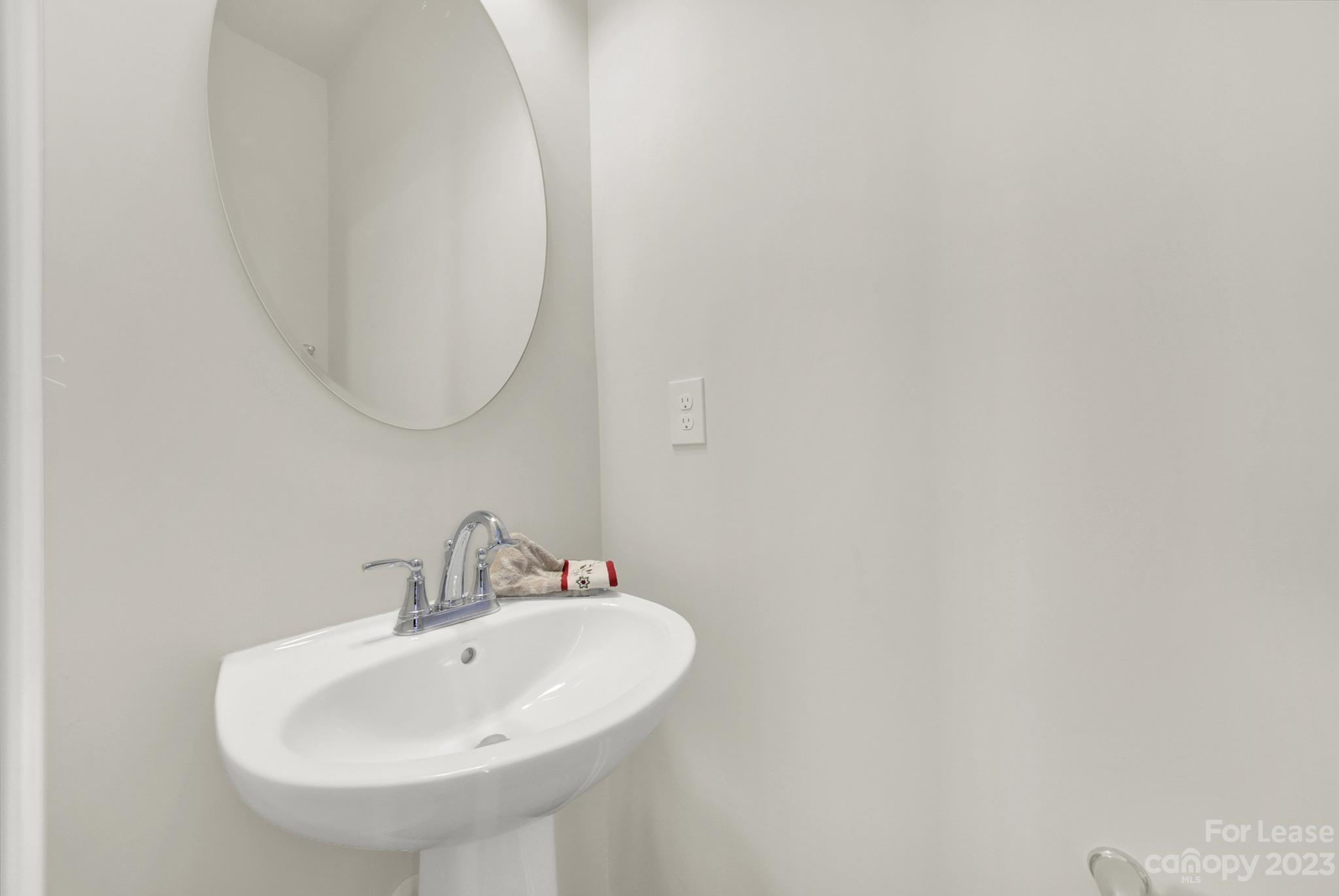 Stone Creek Townhomes - Residential Lease