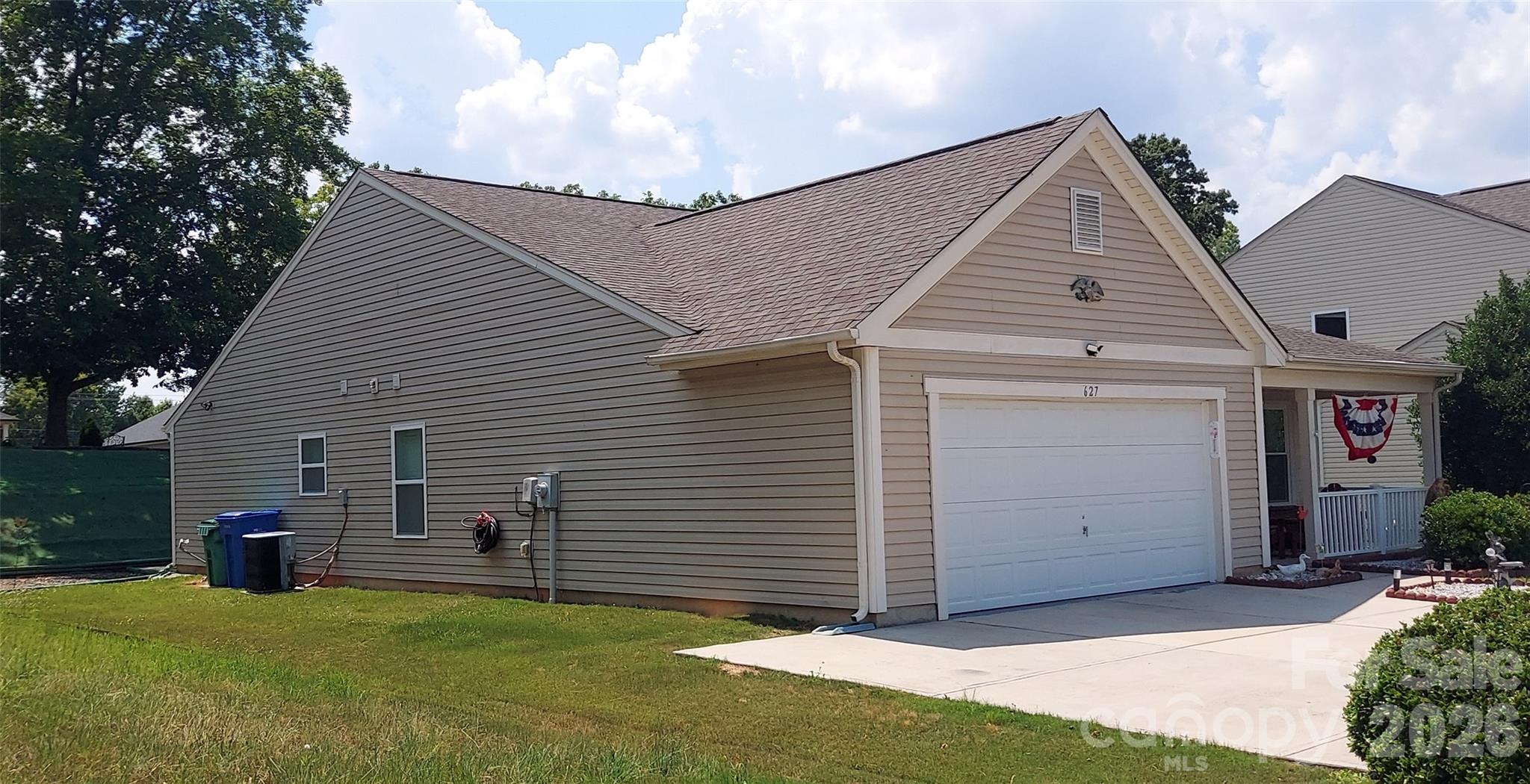 627 Smokehouse Lane