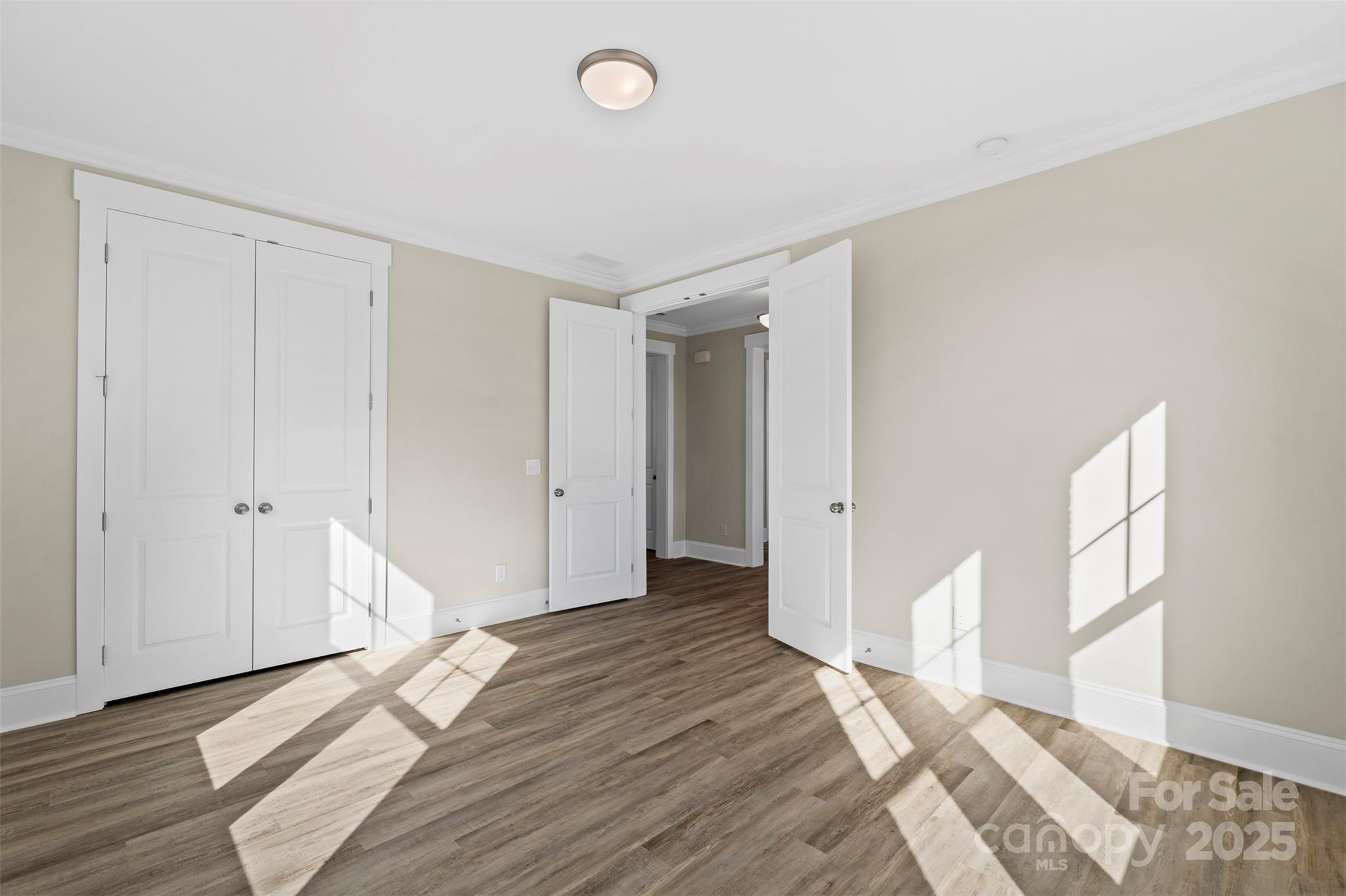 Riverwalk - Residential