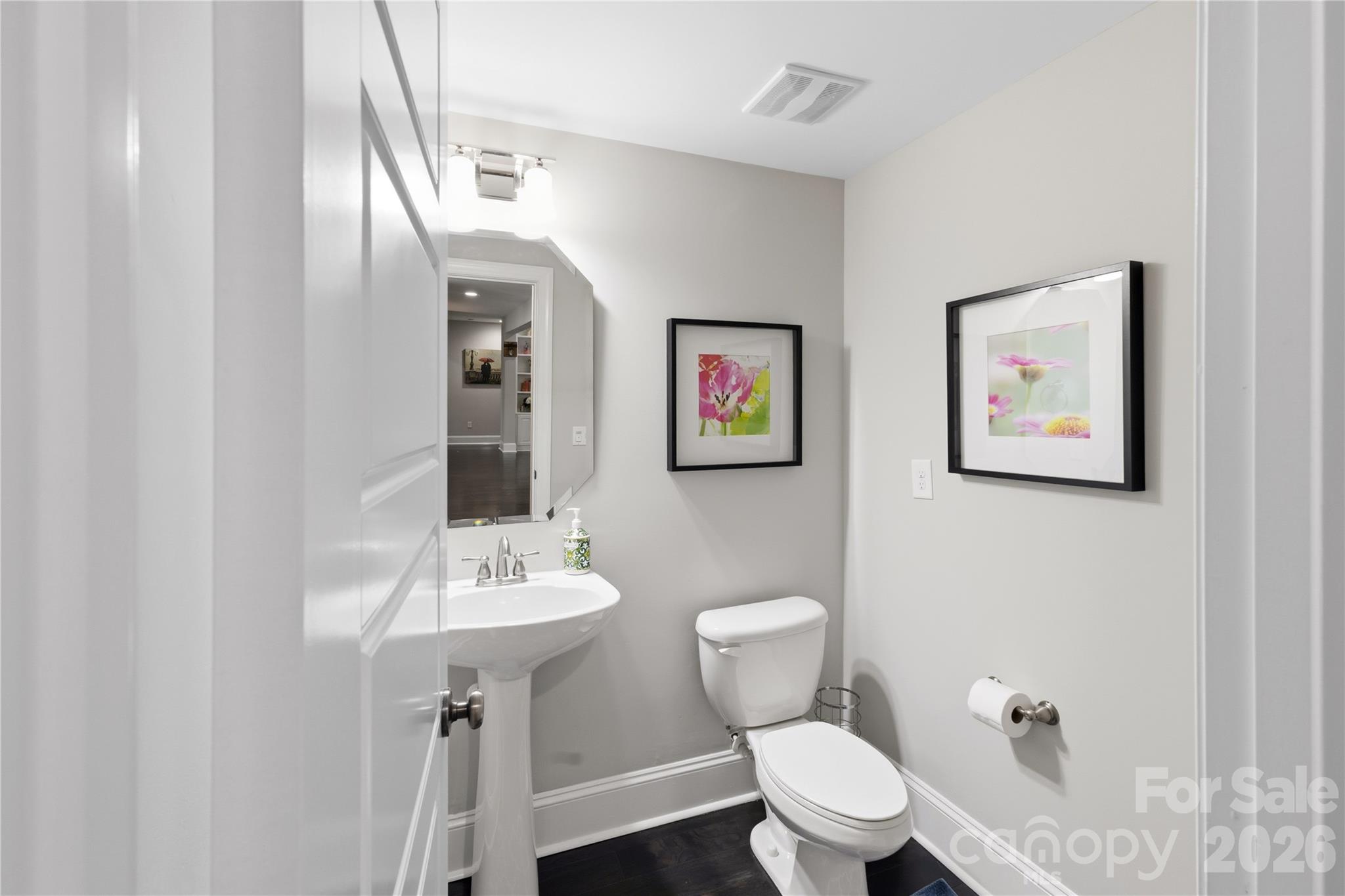 Hollister - Residential