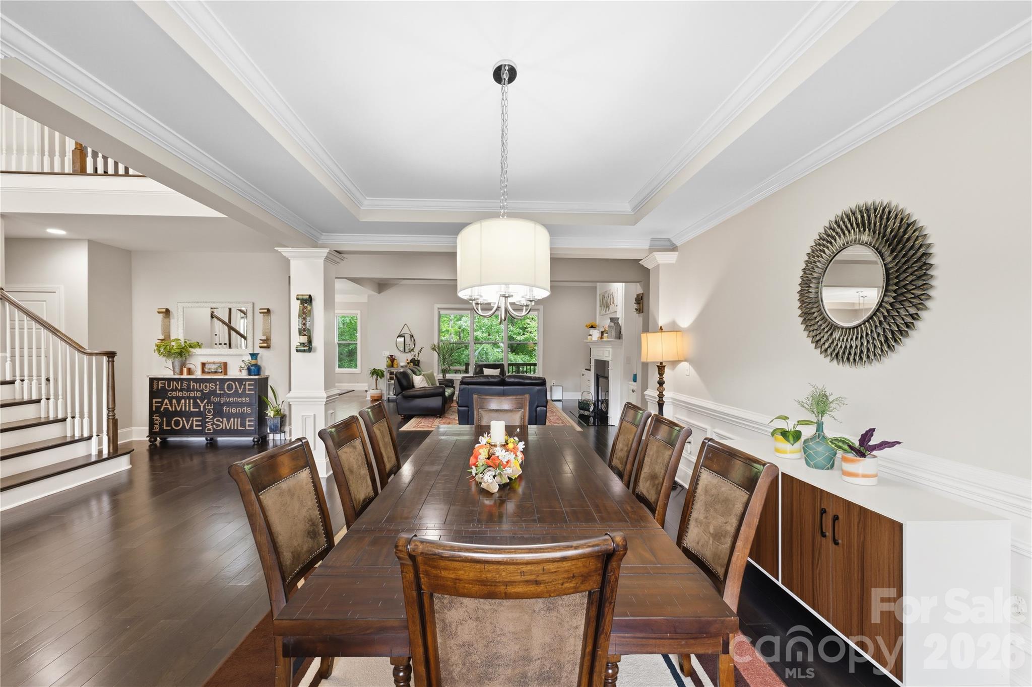 Hollister - Residential