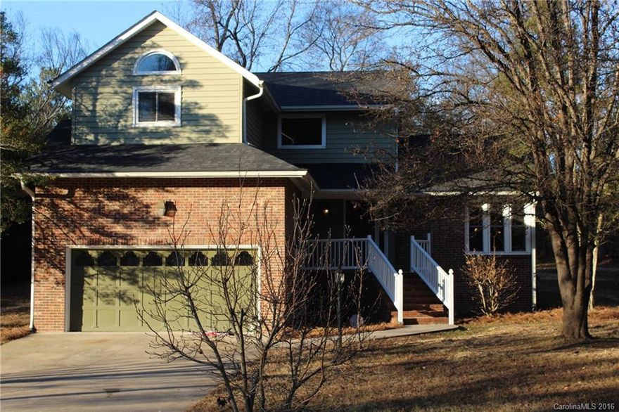 Beautiful Remodel in Quiet Neighborhood with NO HOA. This home has New Granite Ctops in Kitchen, New SS Appliances, Refinished Brazilian Cherry Hardwood Floors, Refinished Cabinets, New 30yr Architectural Shingle Roof, Fresh Paint, New Hardware and Light Fixtures, and New Carpet. Previous owner replace windows, siding and installed a gutter guard about 8 years ago. Hard to find home with NO HOA. Hurry and show before its gone!