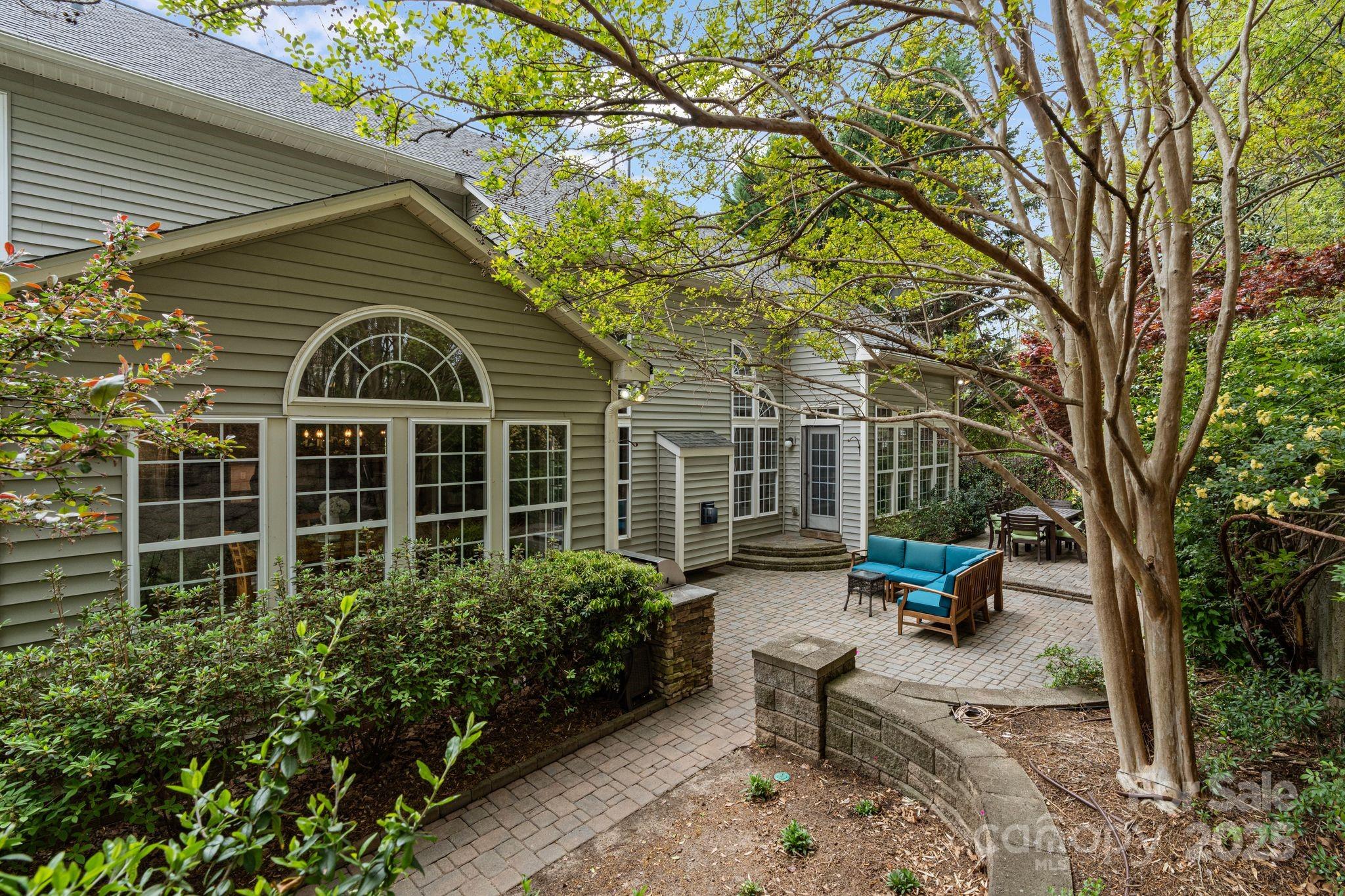 Sutton Place - Residential