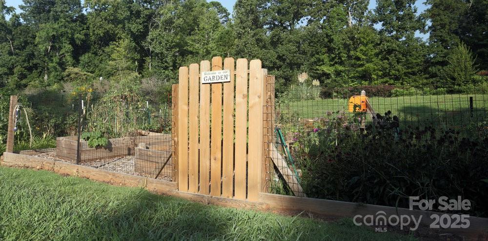 River Hills - Residential