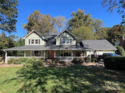 303 Fallingbrook Drive Belmont NC 28012