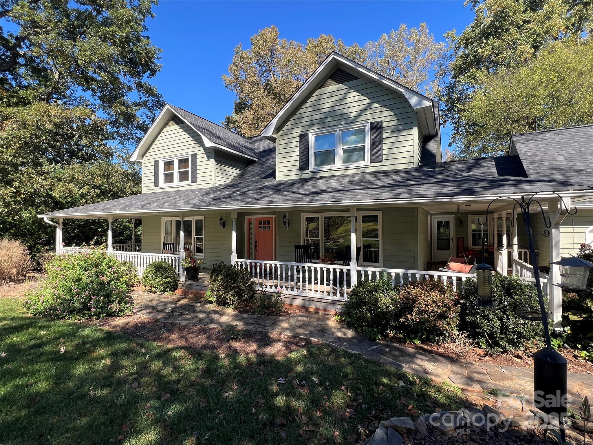 303 Fallingbrook Drive