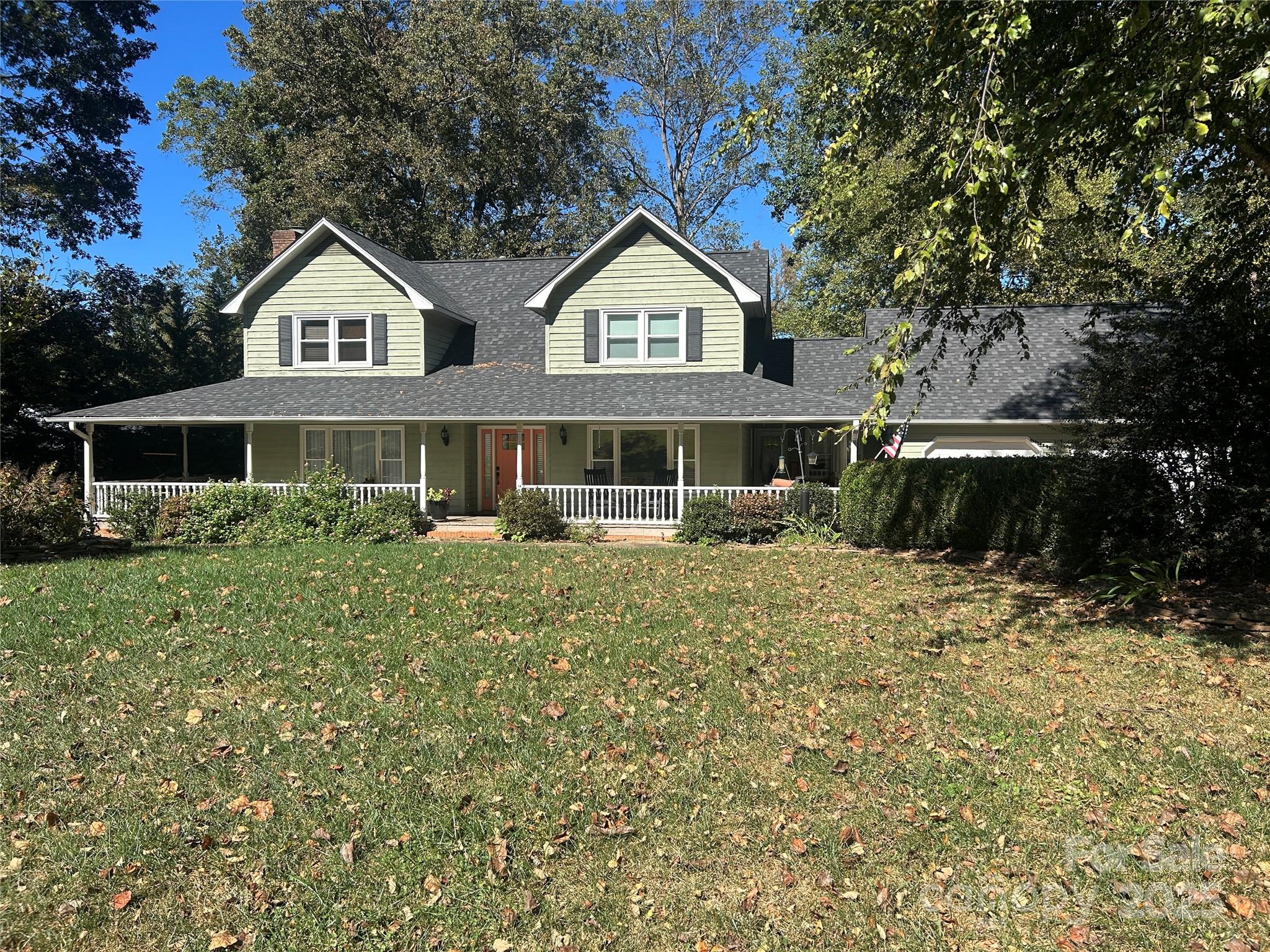 303 Fallingbrook Drive