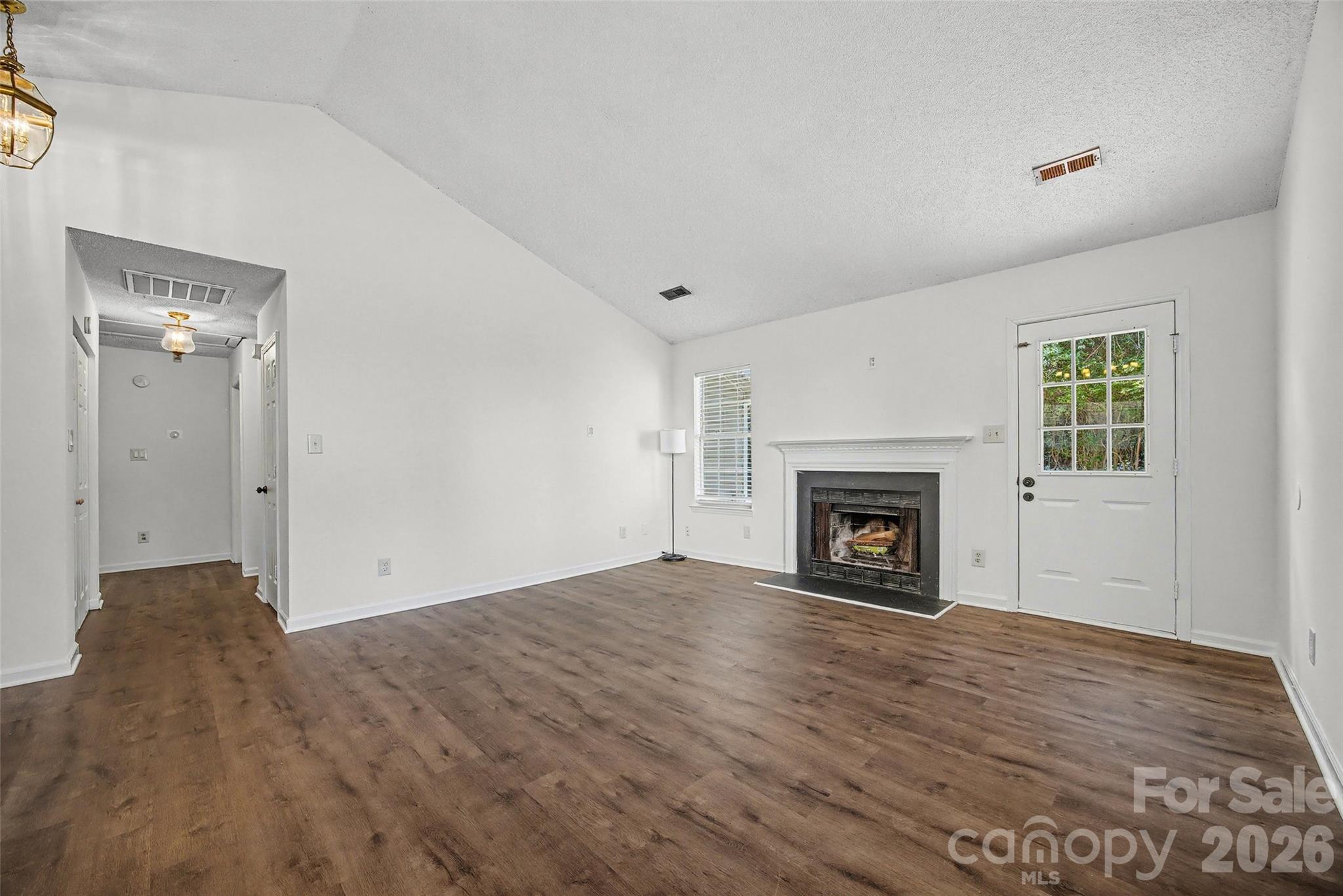 1548 Brentfield Drive