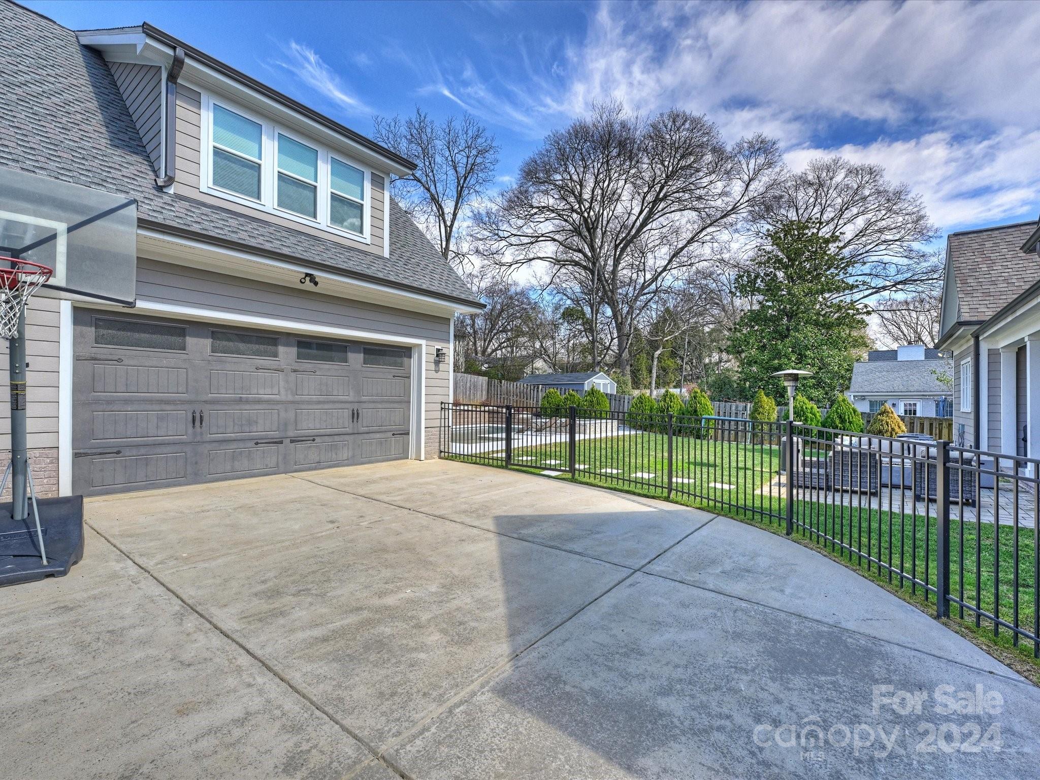 Myers Park - Residential