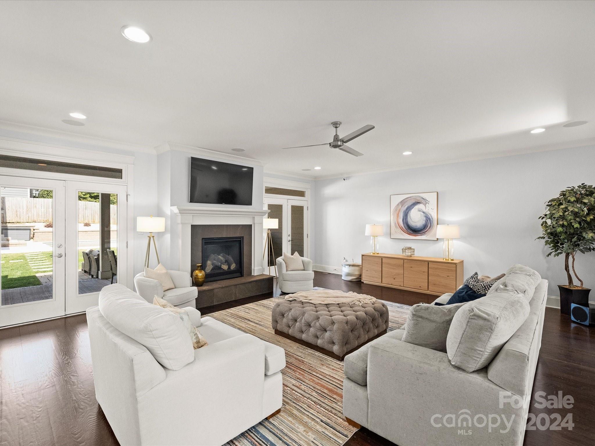 Myers Park - Residential