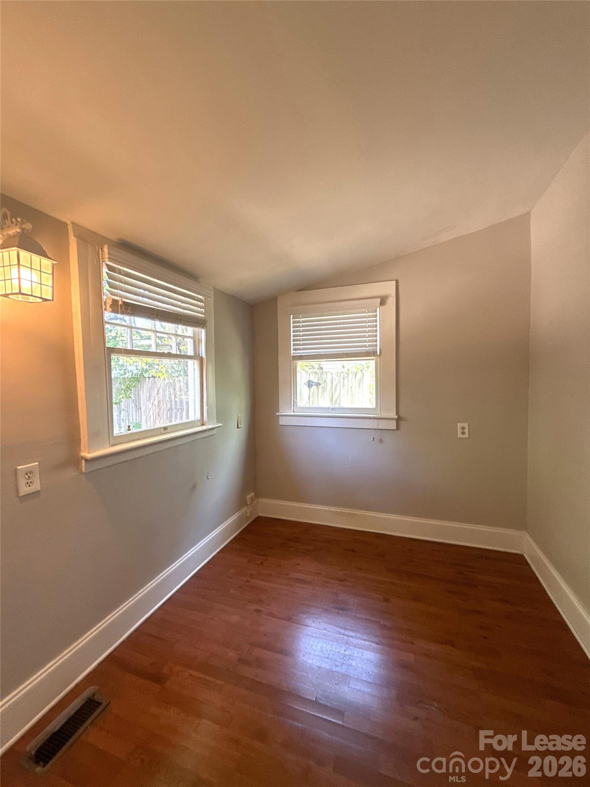 Elizabeth - Residential Lease