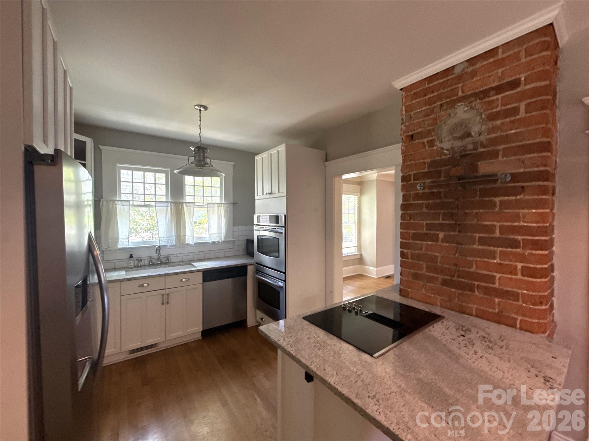 Elizabeth - Residential Lease