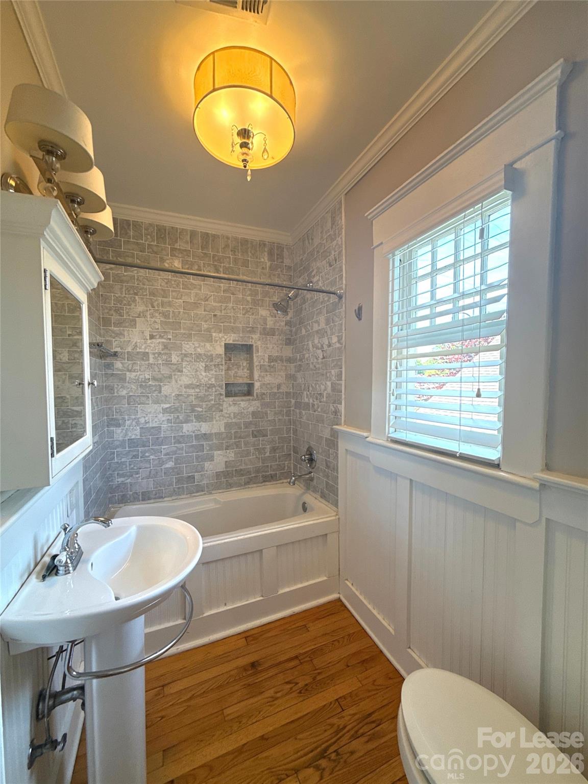 Elizabeth - Residential Lease