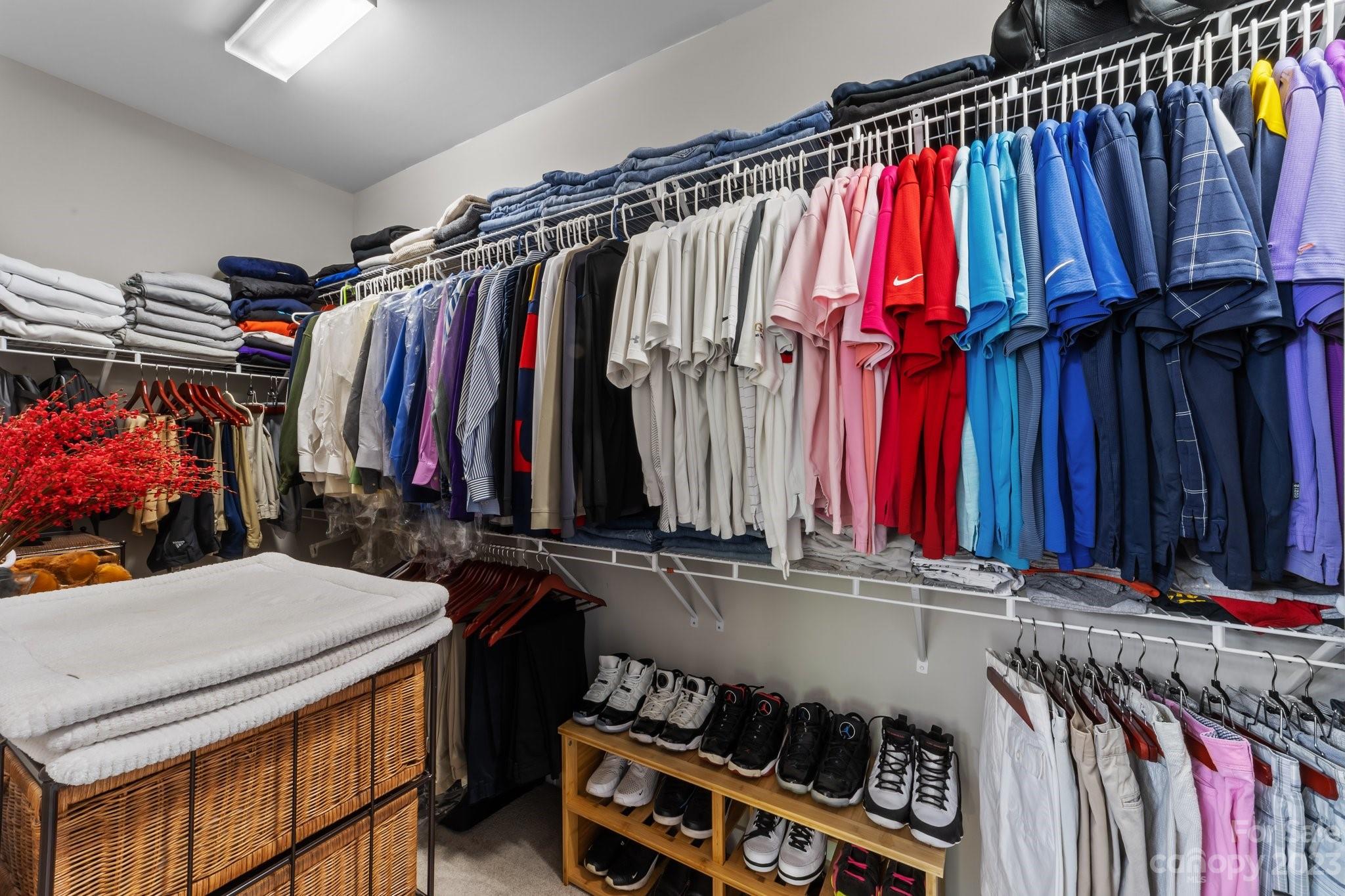 Johnson Manor - Residential