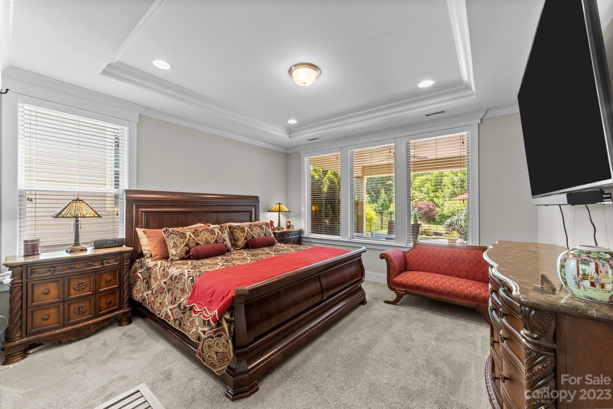 Johnson Manor - Residential