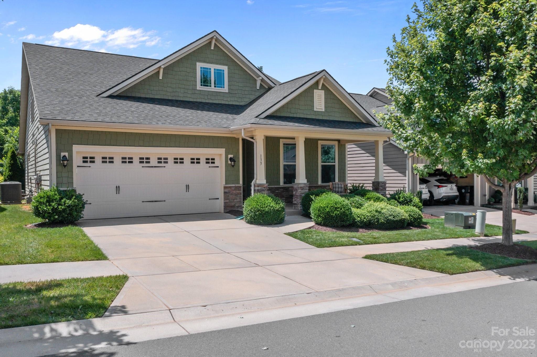 Johnson Manor - Residential