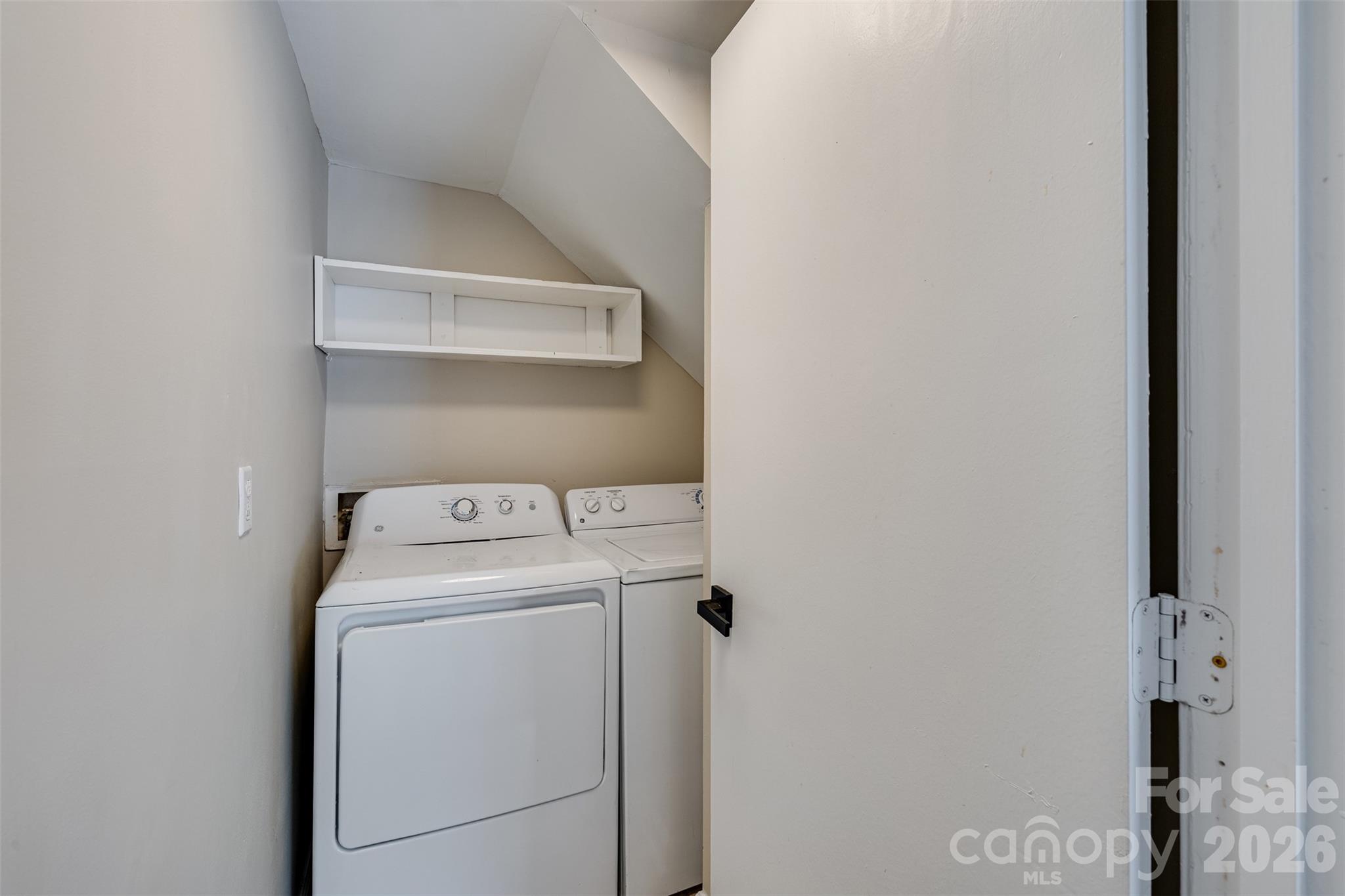 Candlewyck - Residential