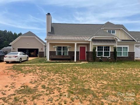 Photo of 5315 Mcconnells Highway, McConnells, SC 29726 (MLS # 4331152)