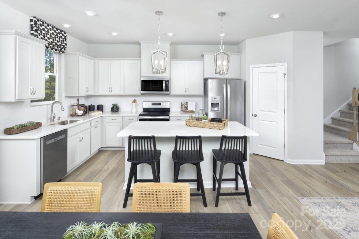 7200 Hodges Meadow Lane