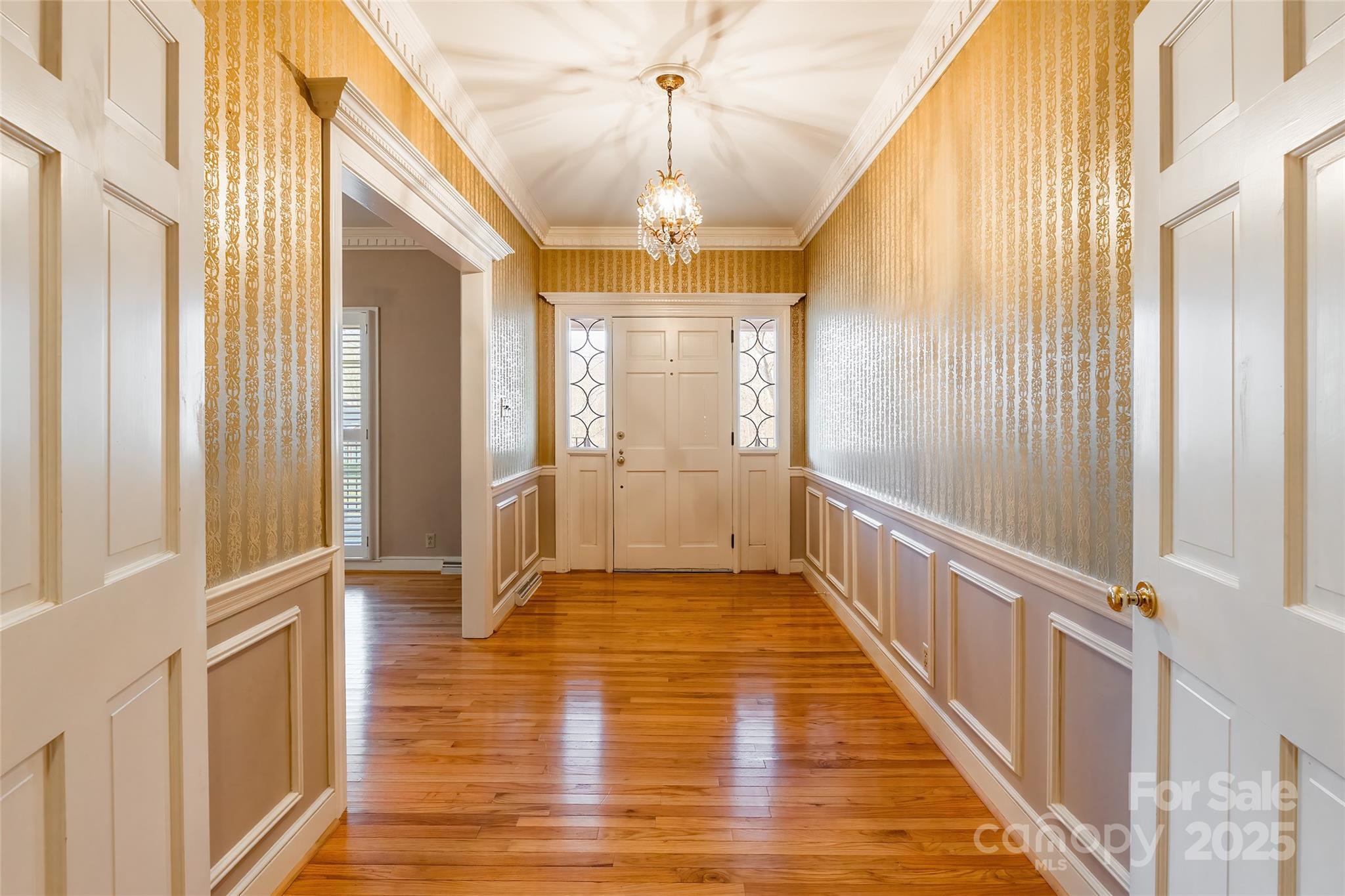 406 Forest Drive