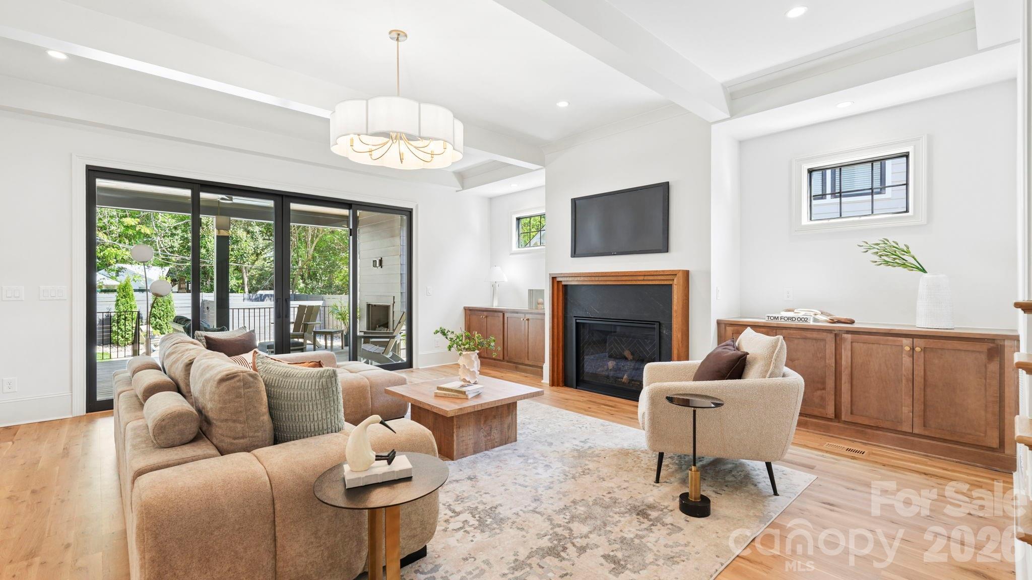 Chantilly - Residential