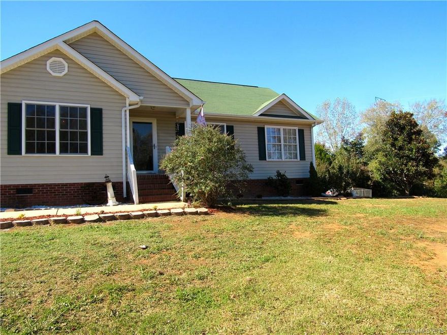 Country living! Ranch home all one one acre! Three bedrooms two bath with split bedroom plan.  Spacious kitchen with Granite counter tops. Spacious laundry room with storage. Storage sheds,Large decks with a hot tub. Out buildings!   Chicken coop, and Chickens can convey with acceptable offer.  Fruit Trees!  Beautiful setting. NOT to be missed in Heron Creek Ya'll don't let this pass you by!  Cul-de -sac home!