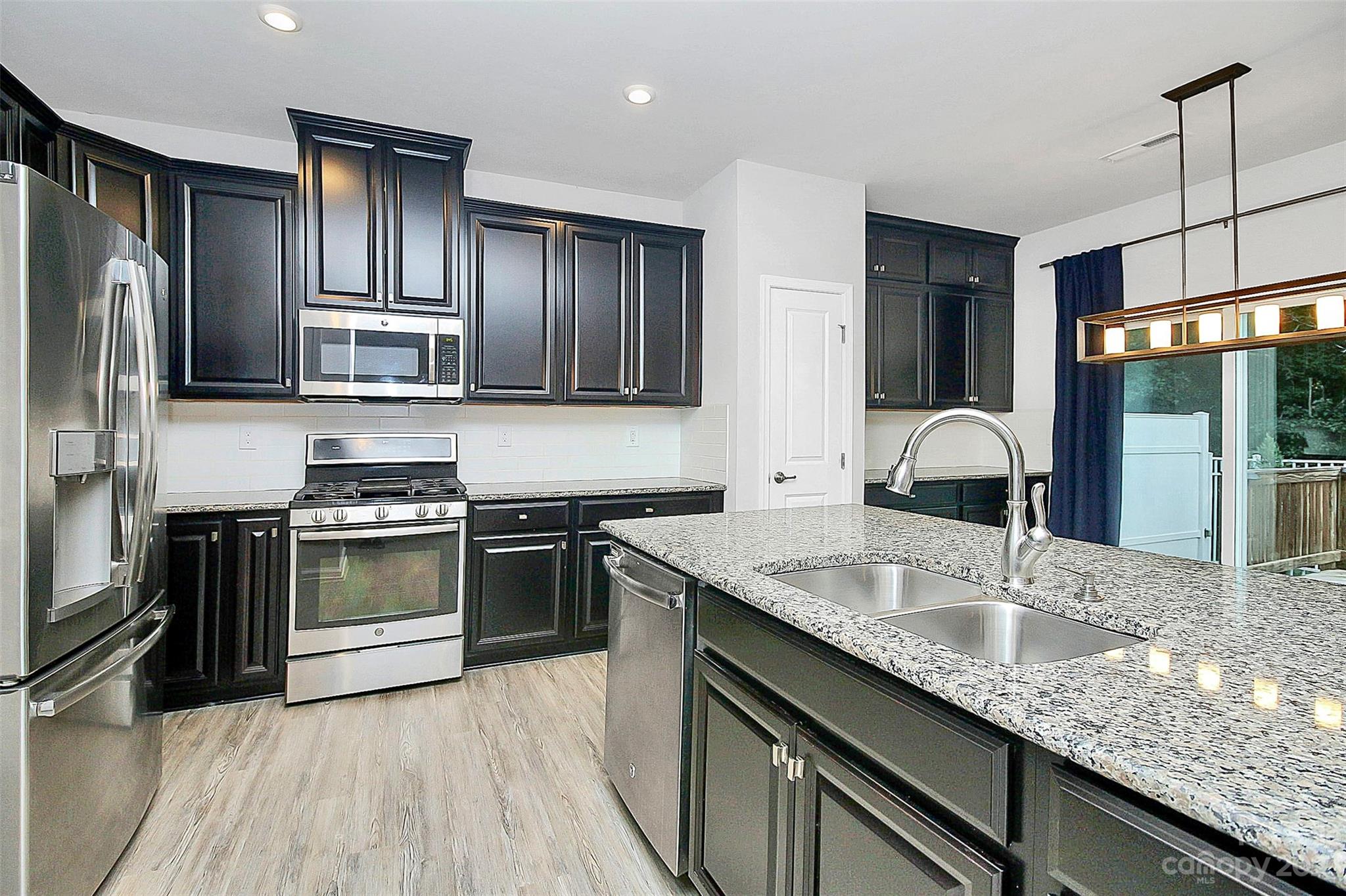 Mariners Pointe at Smithstone - Residential