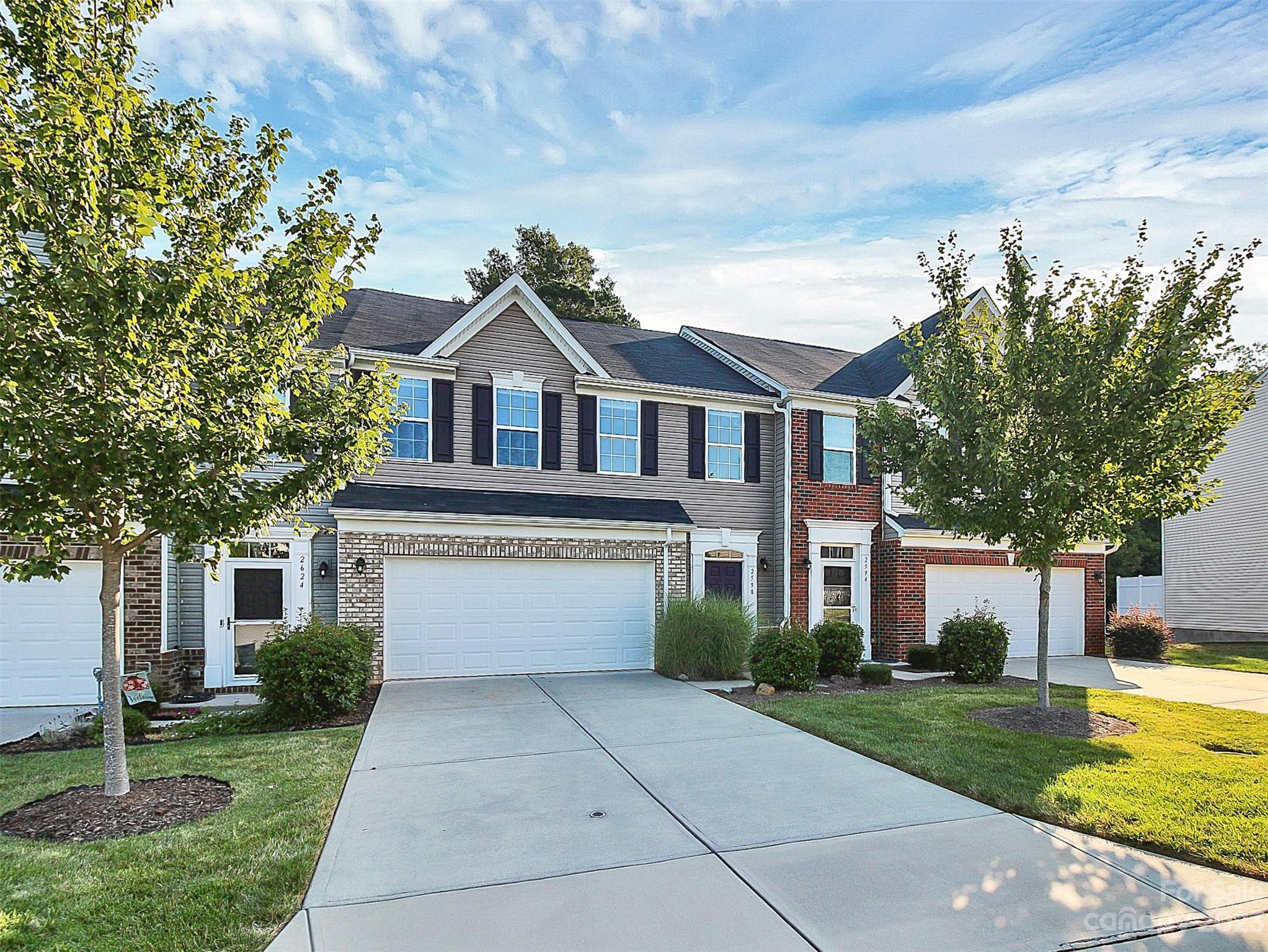 Mariners Pointe at Smithstone - Residential