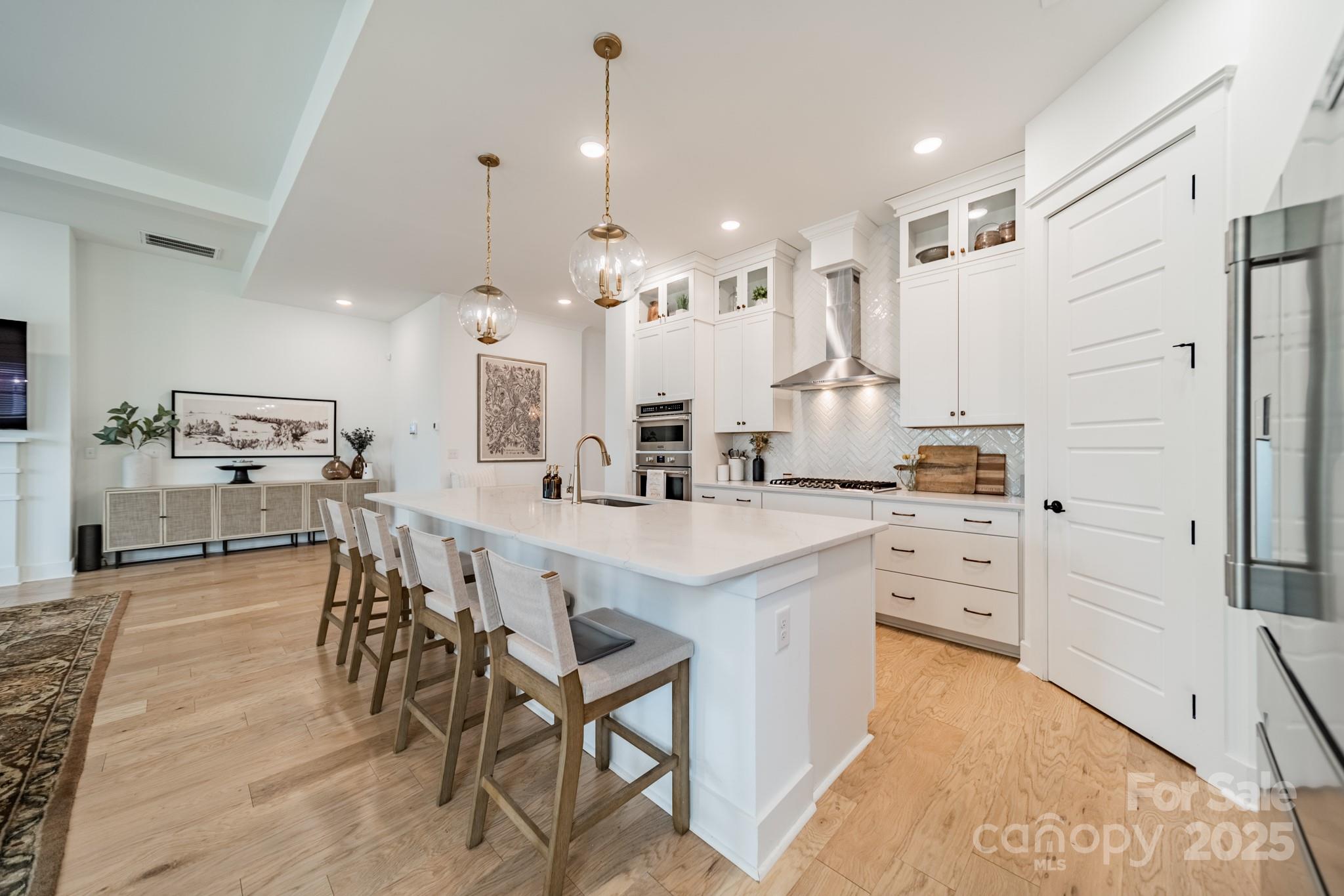 1402 Encore Lane