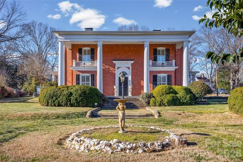 15 Kings Mountain Street York SC 29745