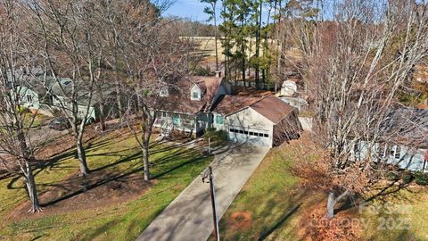 3015 Lake Shore Road S Denver NC 28037