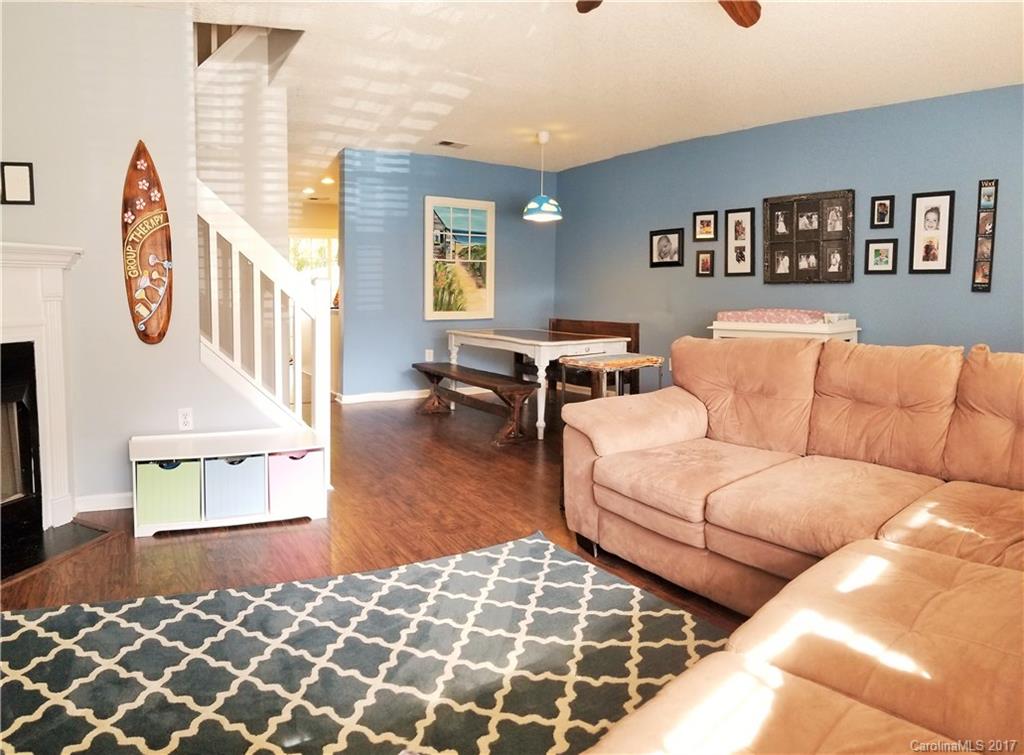 Maple Crest - Residential