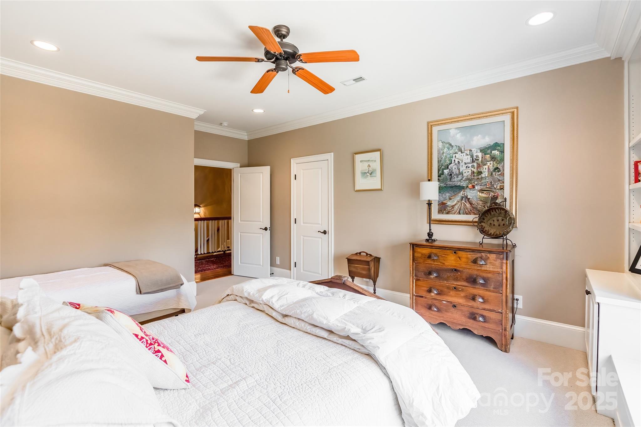 Meadow Lakes II - Residential