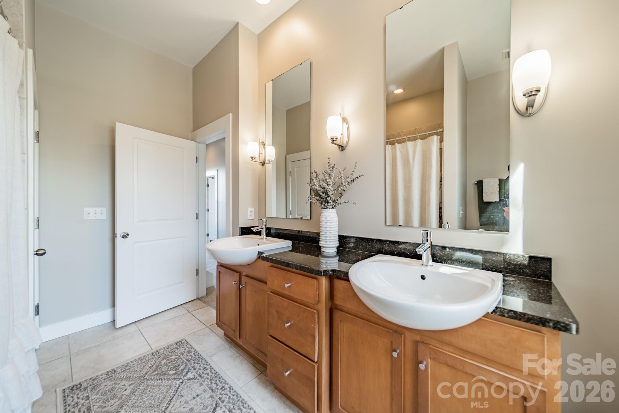 Steel Gardens - Residential