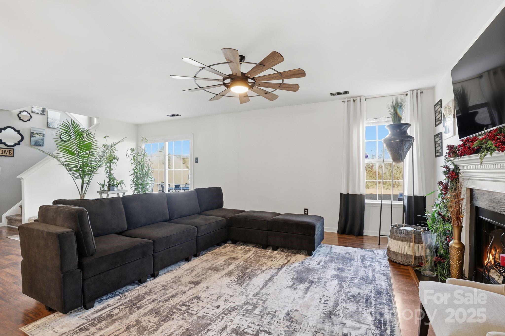 Sunset Oaks - Residential