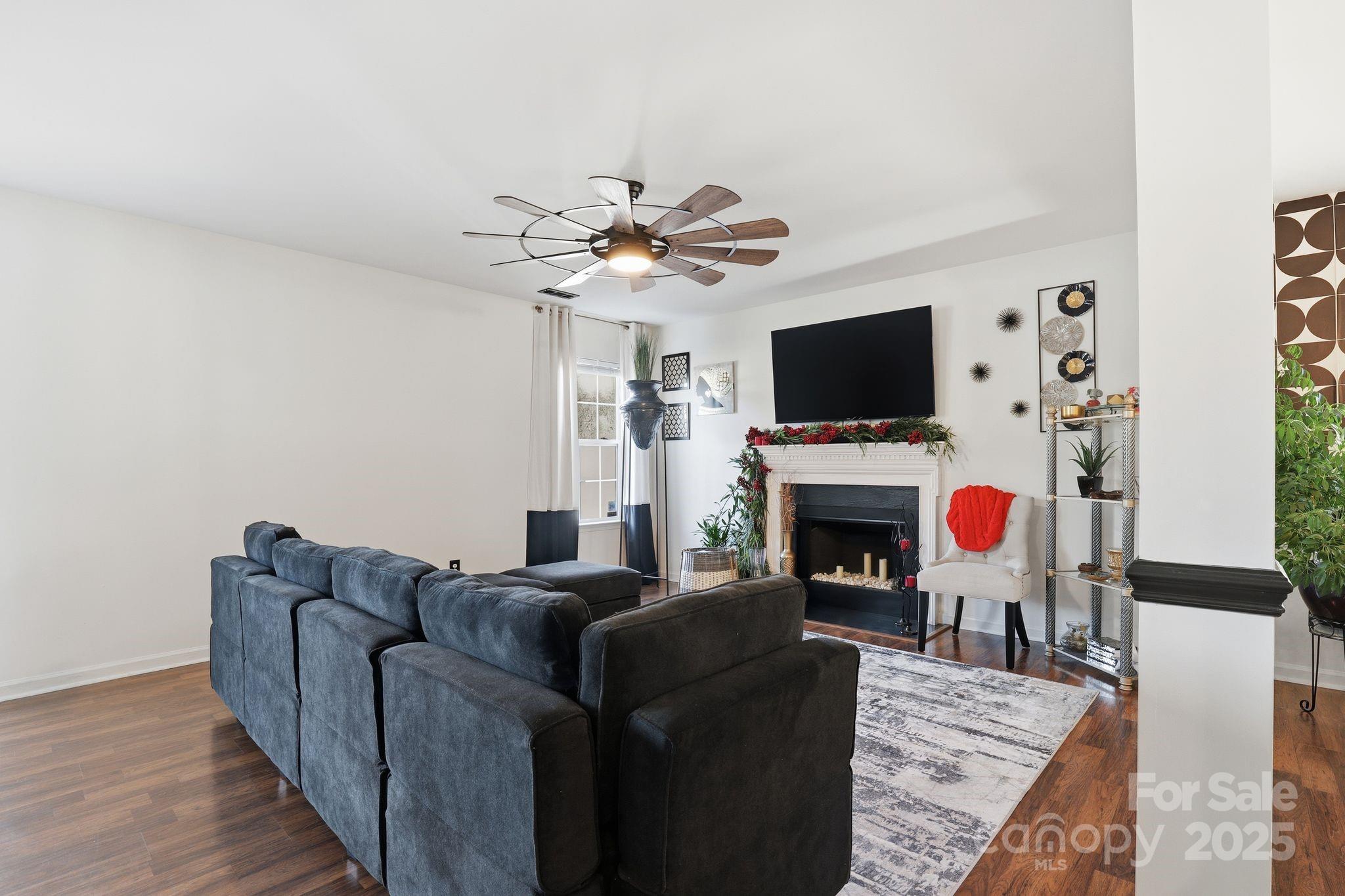 Sunset Oaks - Residential