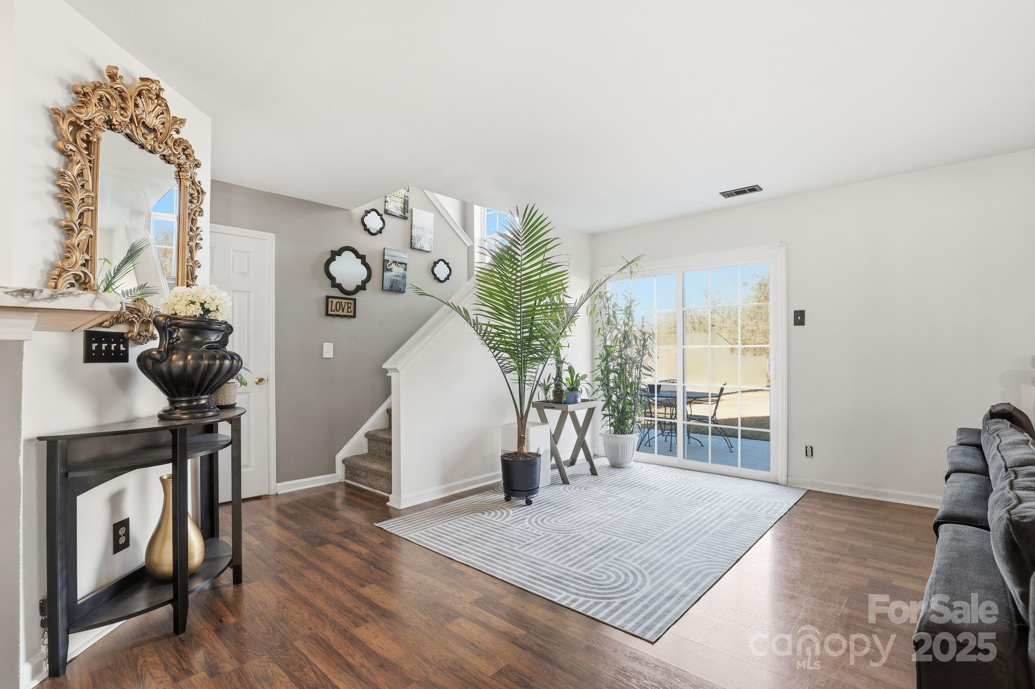 Sunset Oaks - Residential