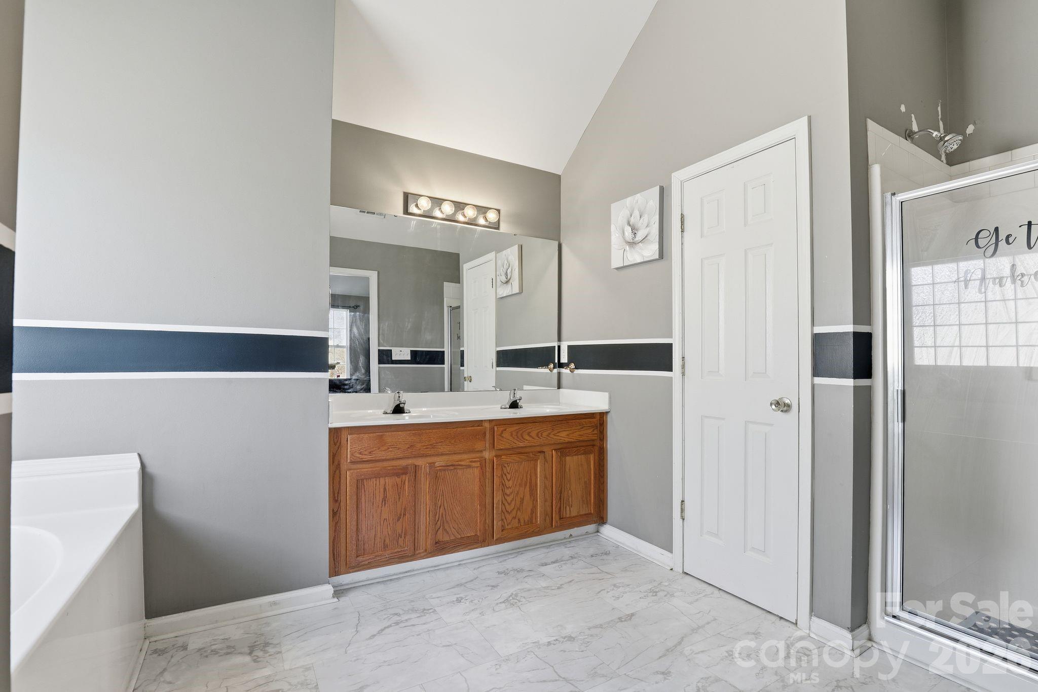 Sunset Oaks - Residential