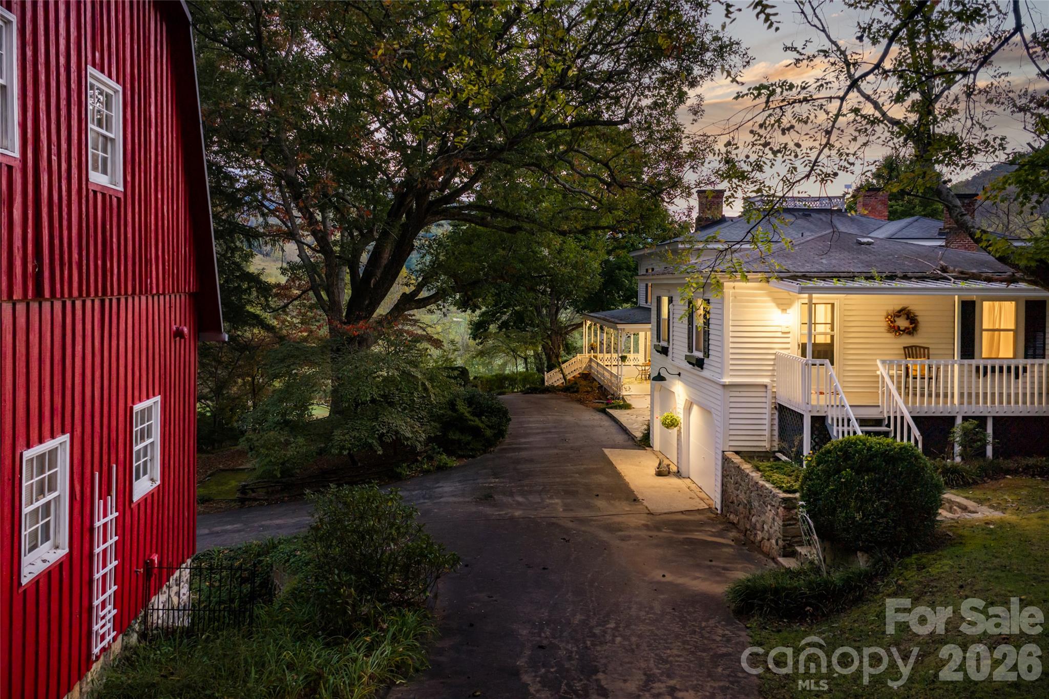 185 Country Club Drive