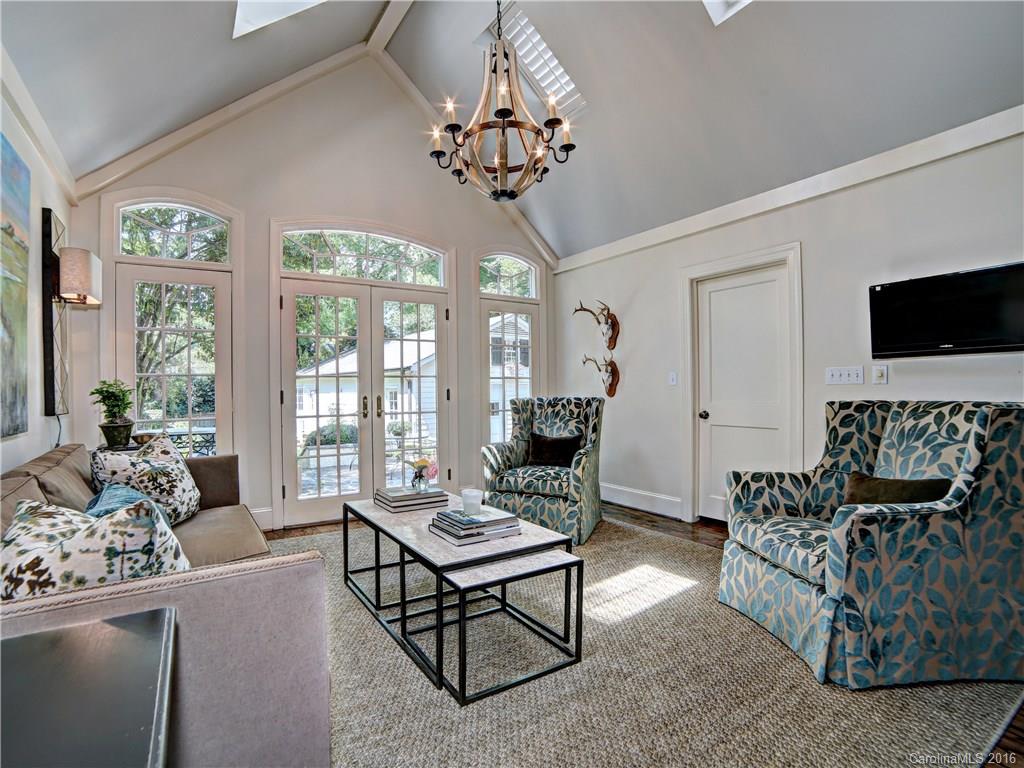 Myers Park - Residential