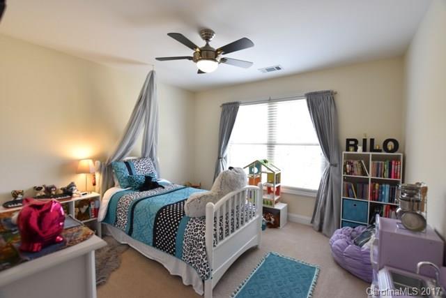 Seven Oaks - Residential