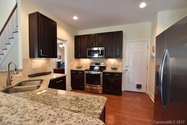 Seven Oaks - Residential