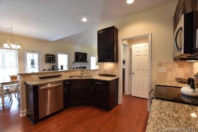 Seven Oaks - Residential