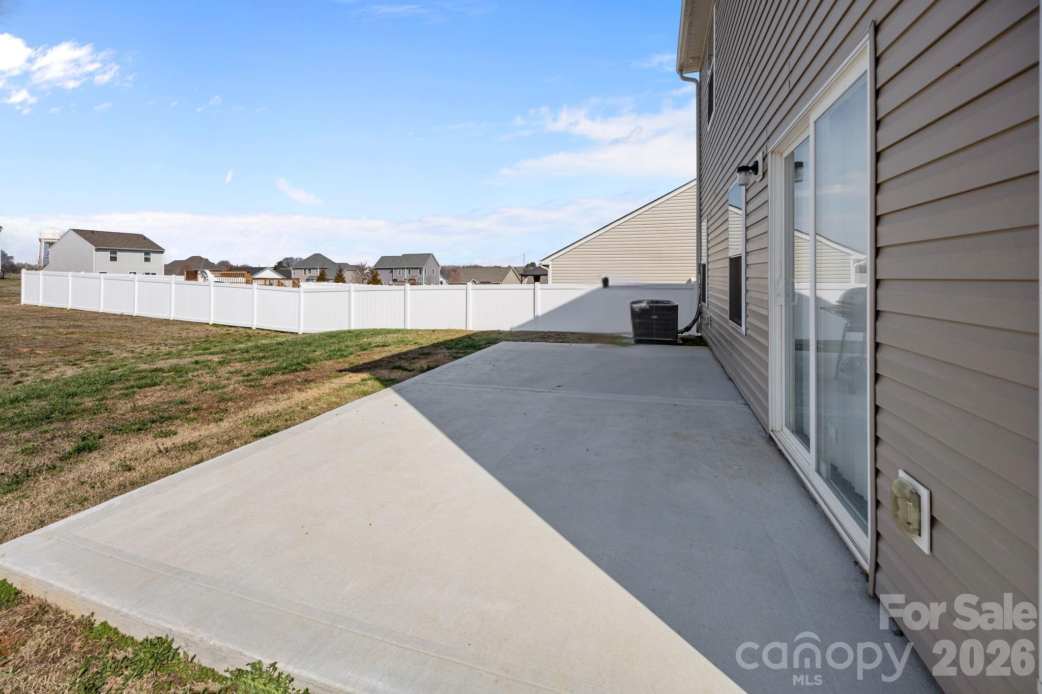 Pinnacle EstateS - Residential