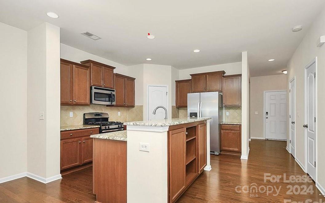 Harborside Townhomes - Residential Lease