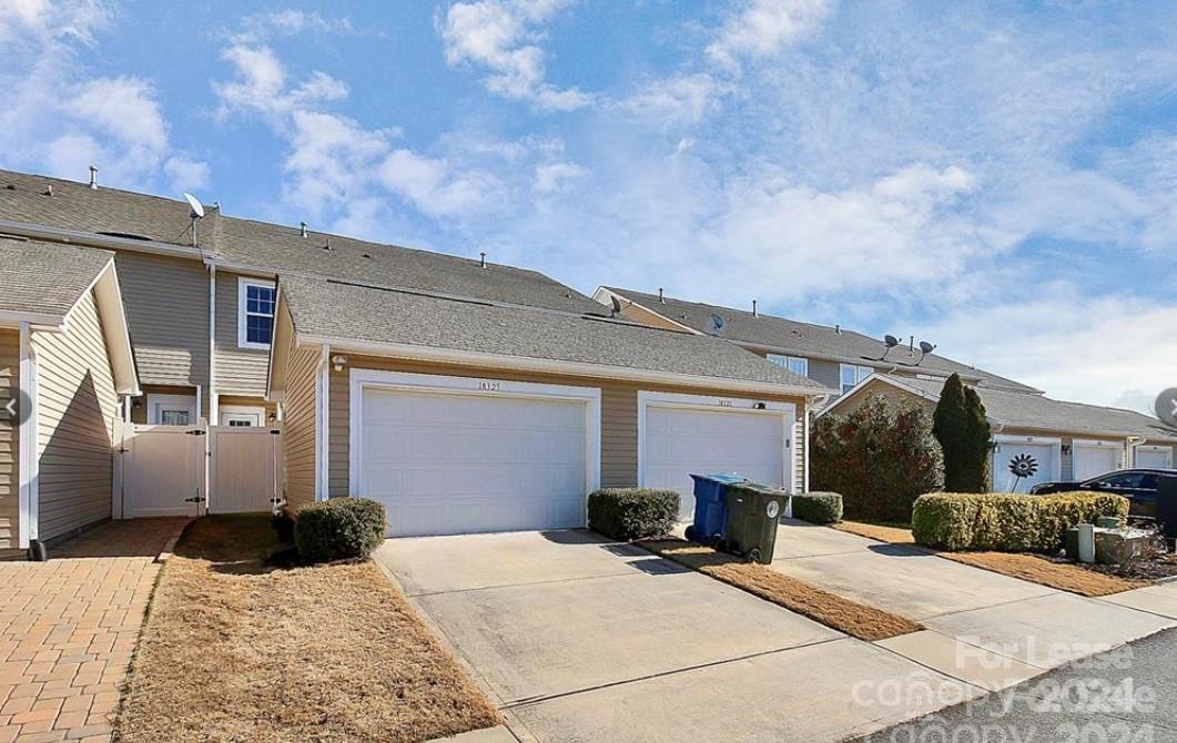 Harborside Townhomes - Residential Lease