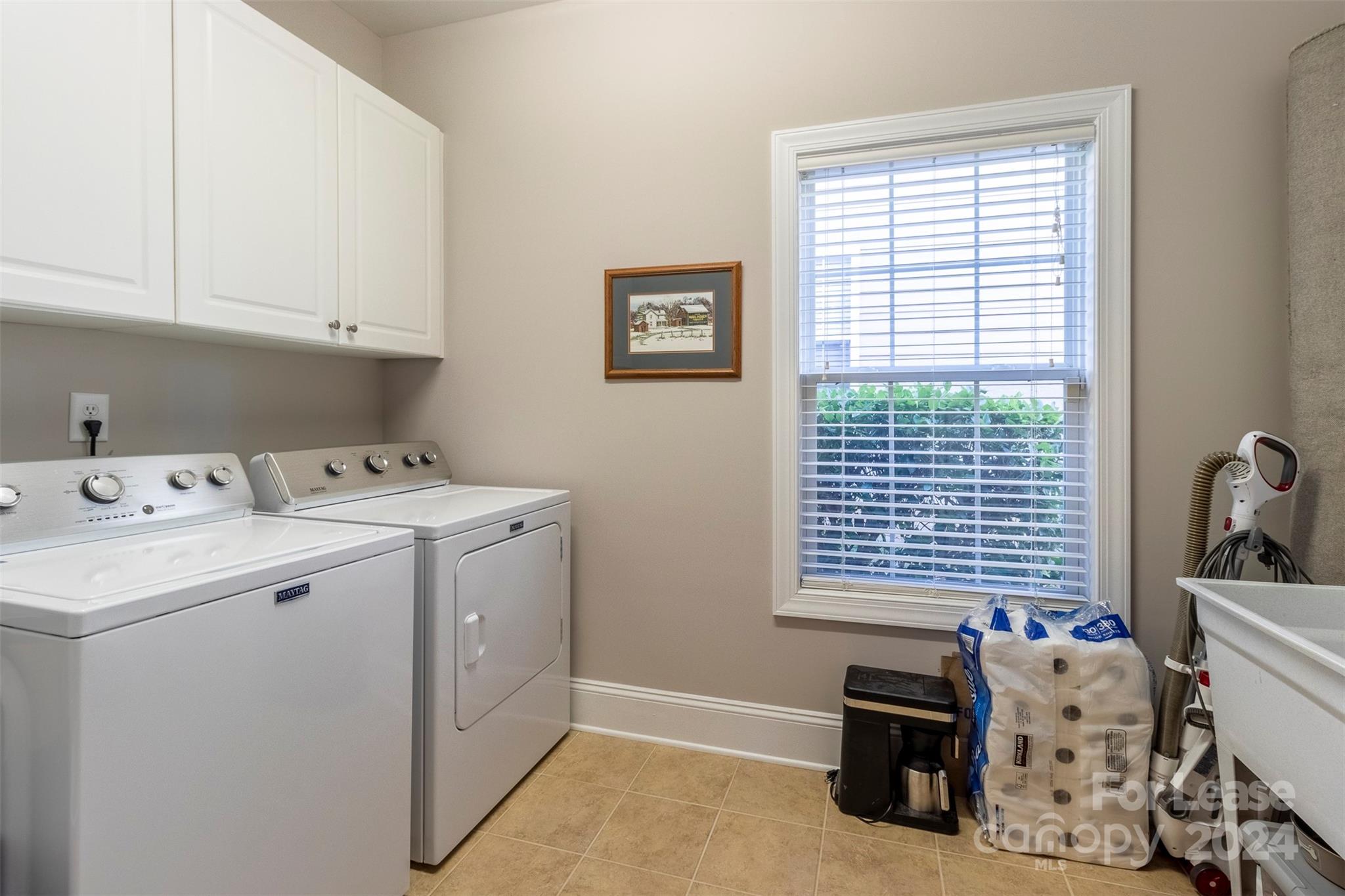 Harrogate At The Lake - Residential Lease